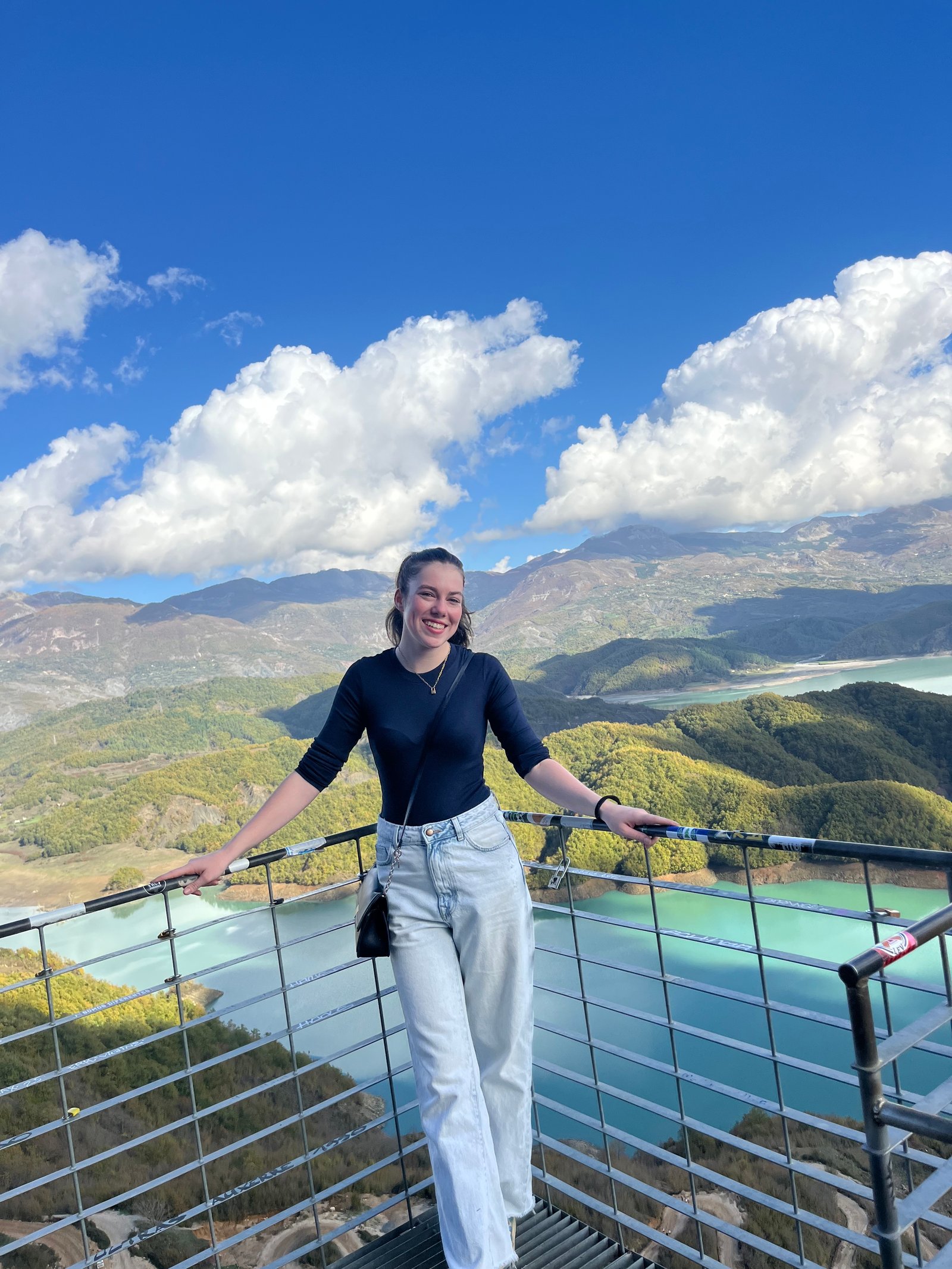 Internpreneur is a hiring platform connecting international interns with worldwide successful business owners and start-ups