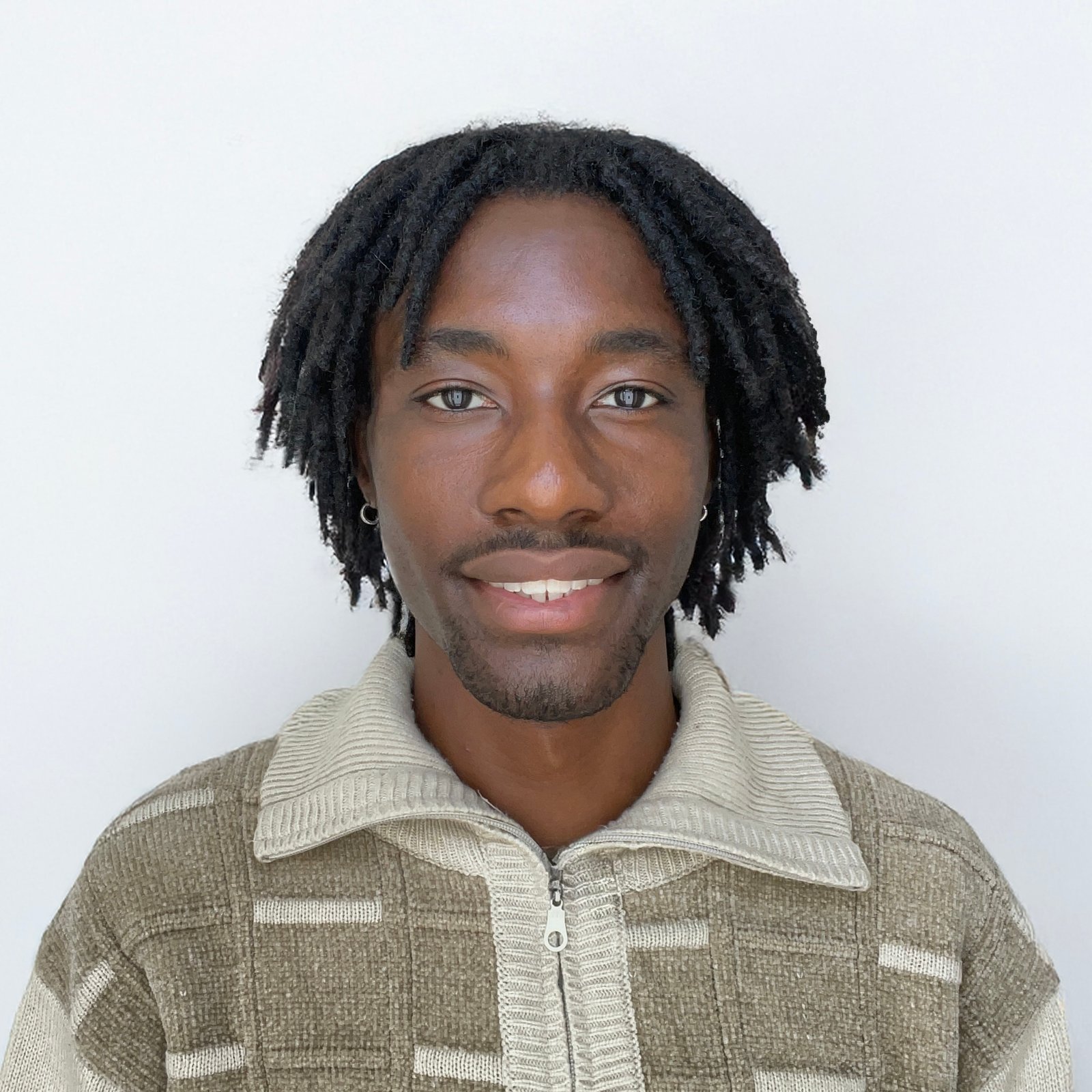 Internpreneur is a hiring platform connecting international interns with worldwide successful business owners and start-ups